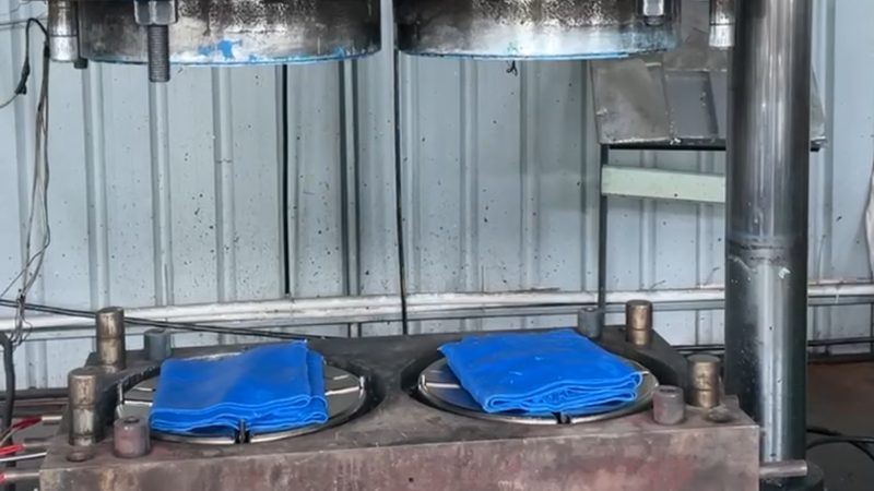 压铸模具粘模原因解析及应对策略
