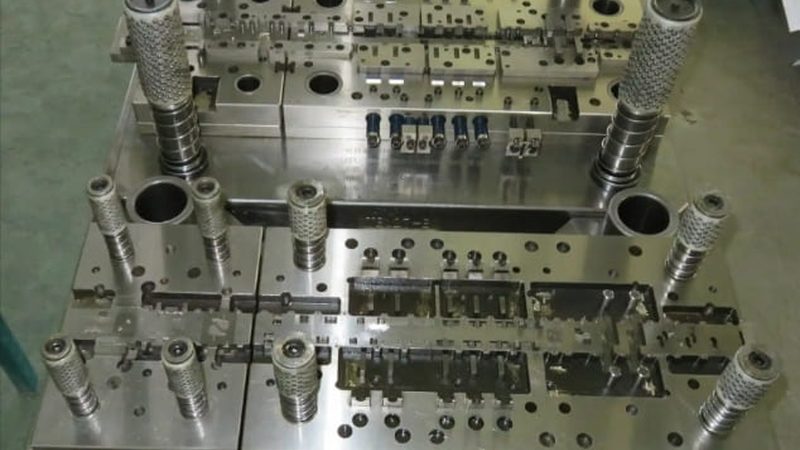 冰箱模具：如何挑选优质生产厂家**