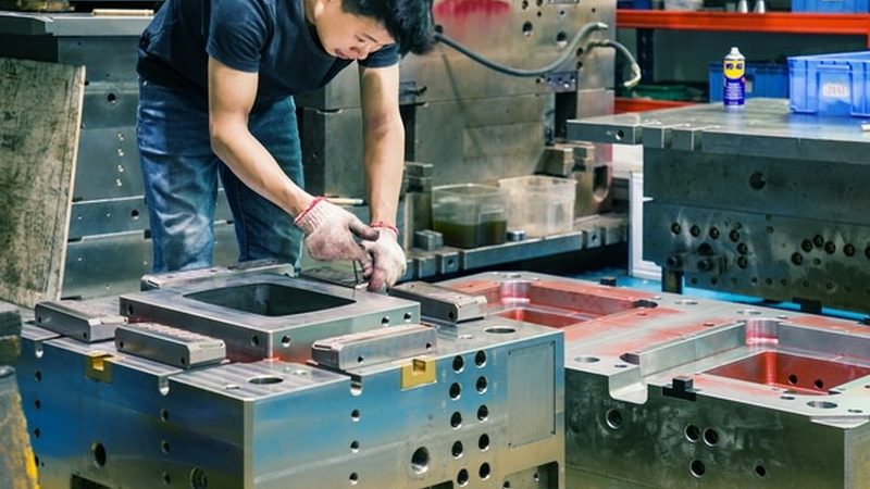 成都塑胶模具参数规格：揭秘模具制造的关键要素