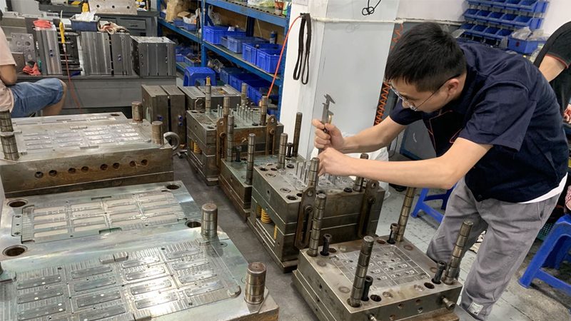 级进模导向件：精准定位，助力高效生产**