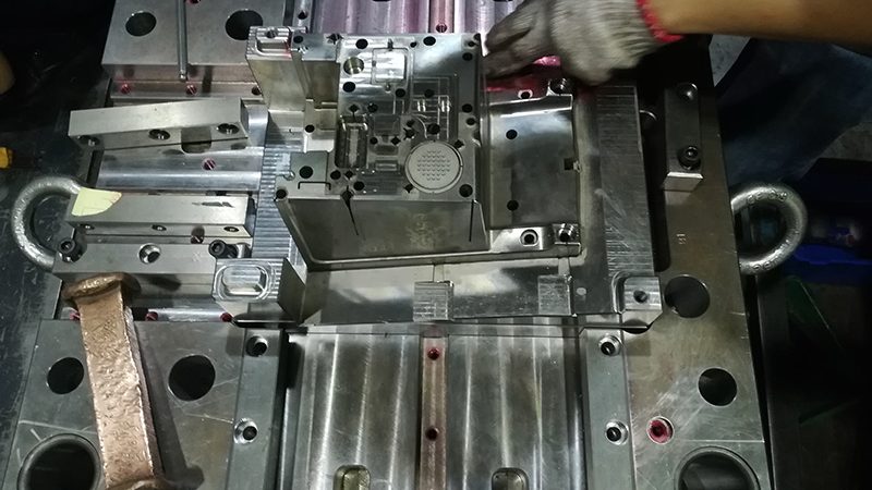 Cr12MoV模具钢加工，为什么很多厂家越做越难